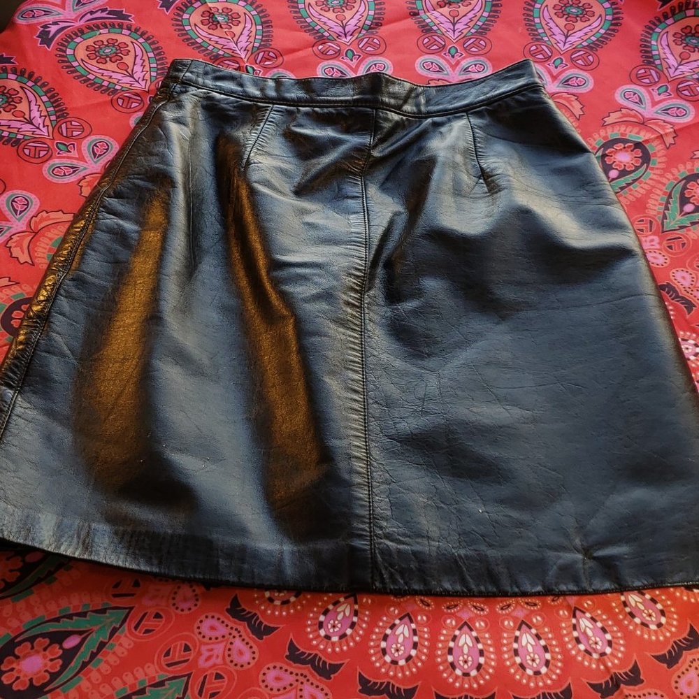 1980s Vintage Diamond Leathers Black Skirt (8) 6